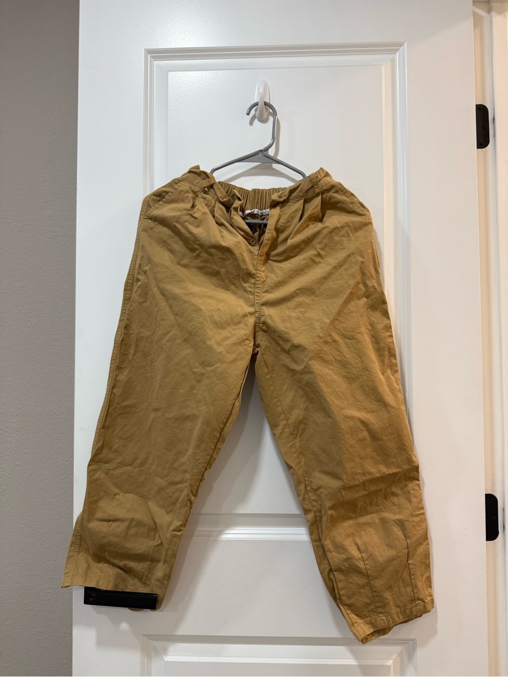Men's Casual Drawstring Pants in Tan